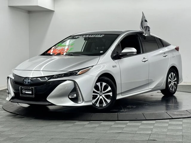 2020 Toyota Prius 4th Gen - Image 2 of 12