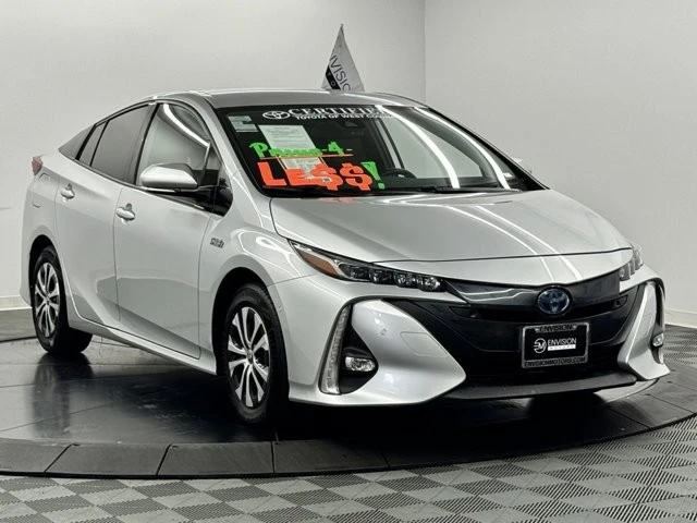 2020 Toyota Prius 4th Gen - Image 6 of 12