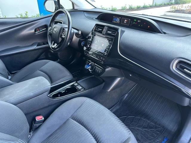 2020 Toyota Prius 4th Gen - Image 14 of 21