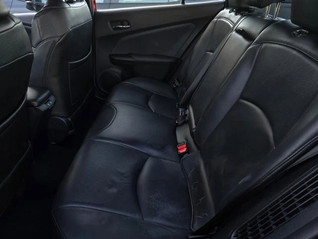 2020 Toyota Prius 4th Gen - Image 10 of 21