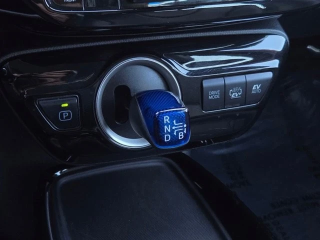 2020 Toyota Prius 4th Gen - Image 17 of 21