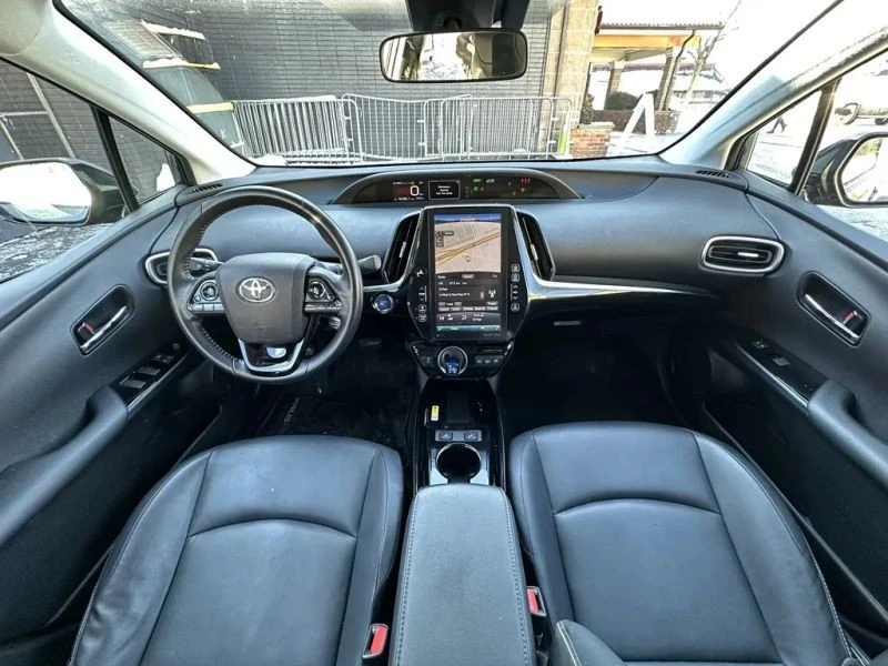 2020 Toyota Prius 4th Gen - Image 9 of 12