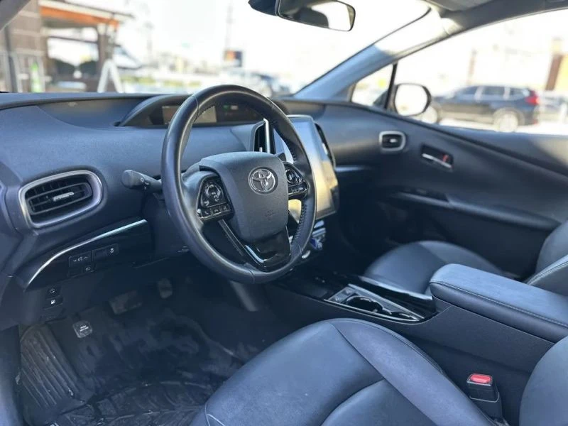 2020 Toyota Prius 4th Gen - Image 10 of 12