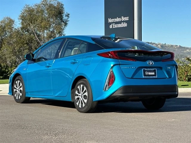 2020 Toyota Prius 4th Gen - Image 5 of 12