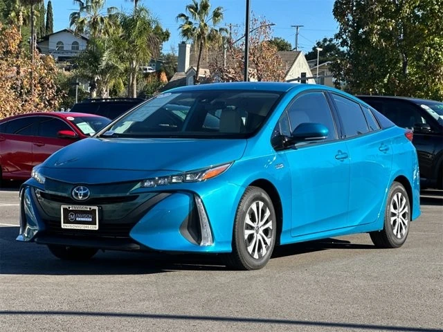 2020 Toyota Prius 4th Gen - Image 7 of 12
