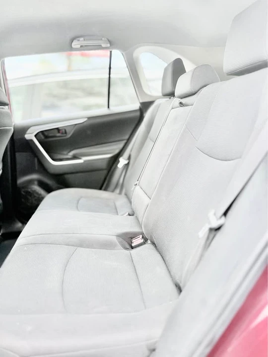 2020 Toyota RAV4 5th Gen - Image 7 of 8
