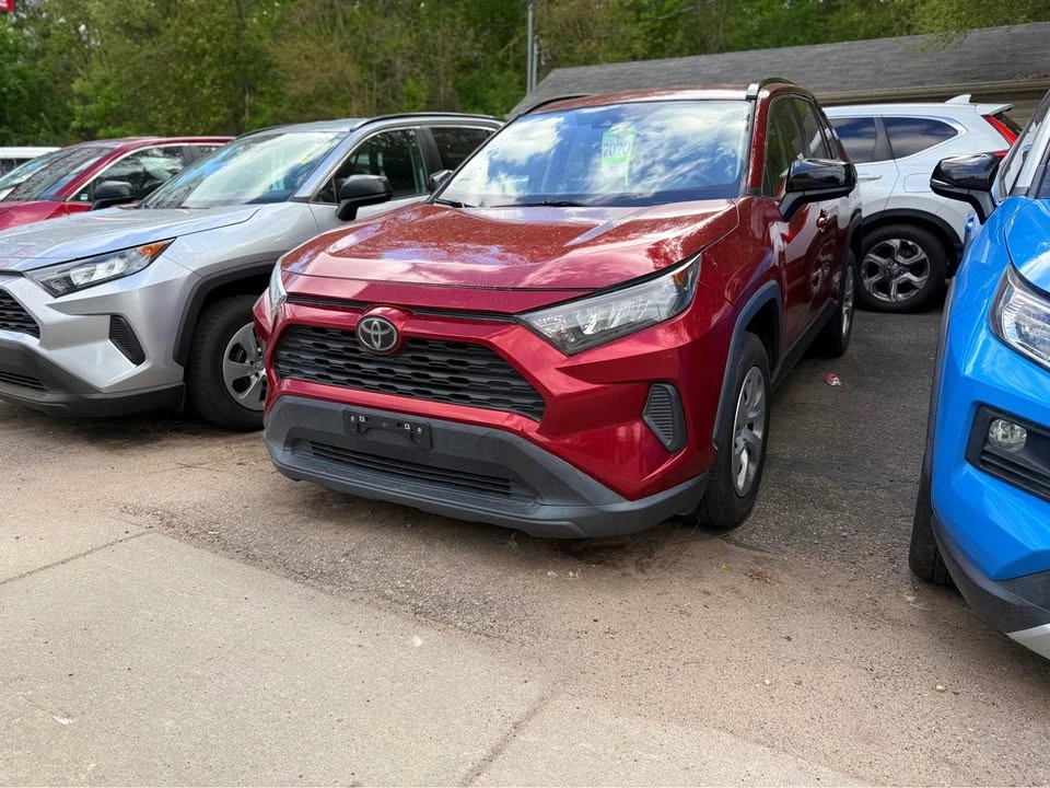 2020 Toyota RAV4 5th Gen - Image 2 of 8