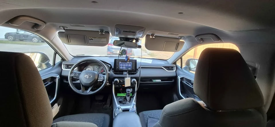 2020 Toyota RAV4 5th Gen - Image 3 of 4