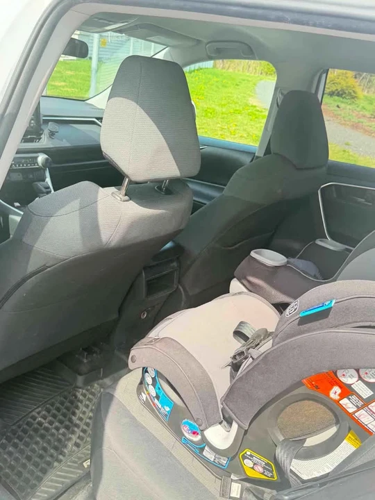 2020 Toyota RAV4 5th Gen - Image 7 of 8