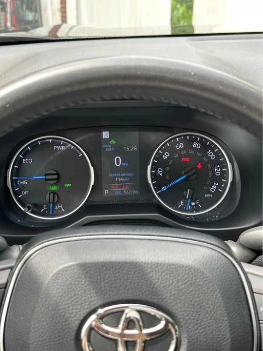 2020 Toyota RAV4 5th Gen - Image 18 of 20