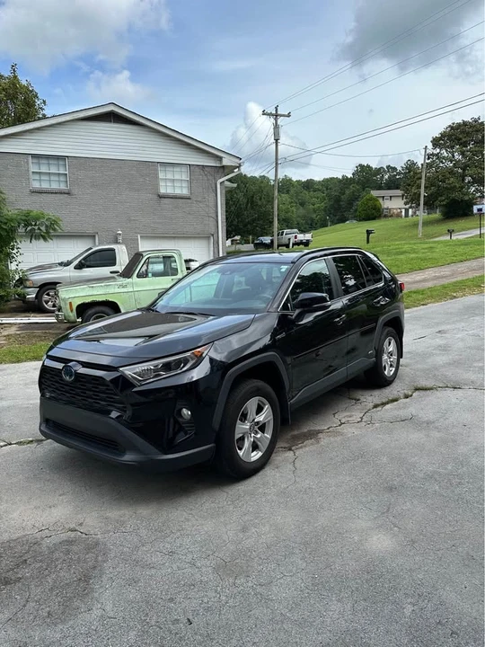 2020 Toyota RAV4 5th Gen - Image 4 of 20