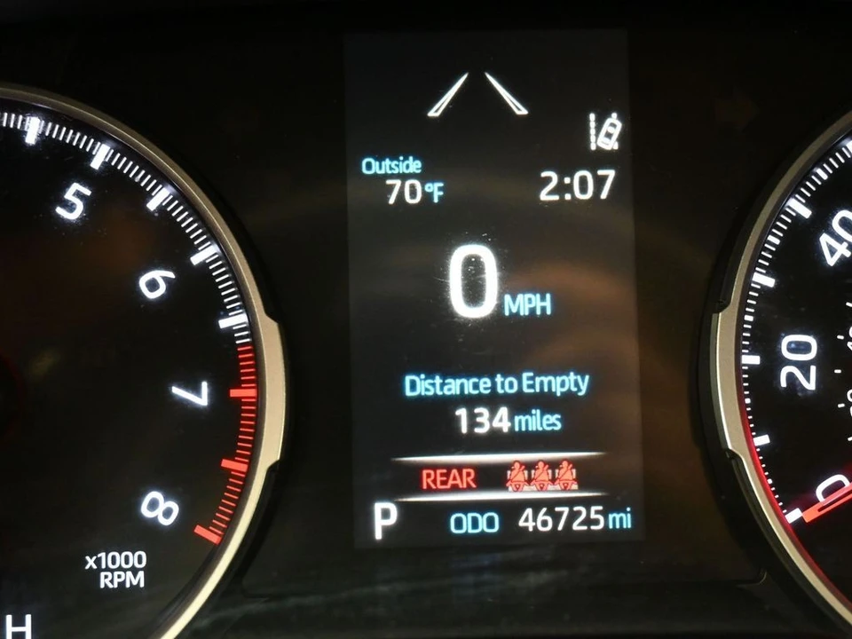 2020 Toyota RAV4 5th Gen - Image 16 of 21