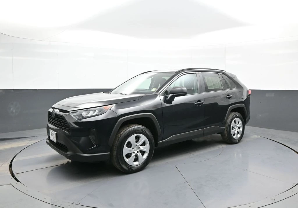 2020 Toyota RAV4 5th Gen - Image 10 of 21