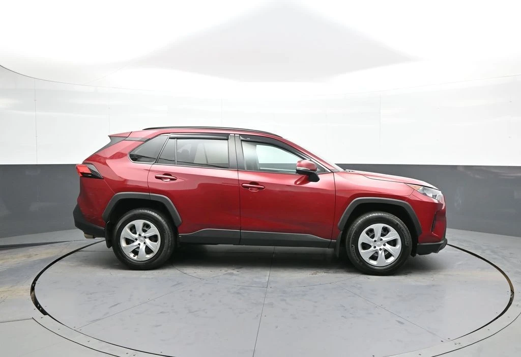 2020 Toyota RAV4 5th Gen - Image 5 of 21