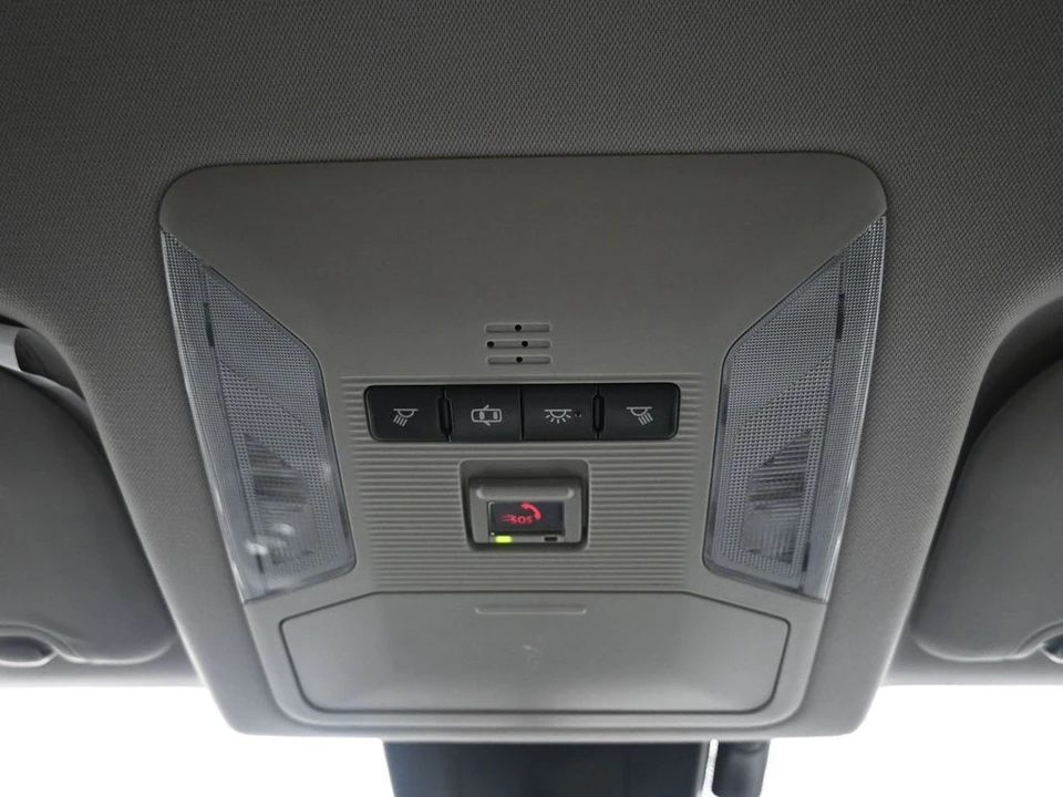 2020 Toyota RAV4 5th Gen - Image 17 of 21
