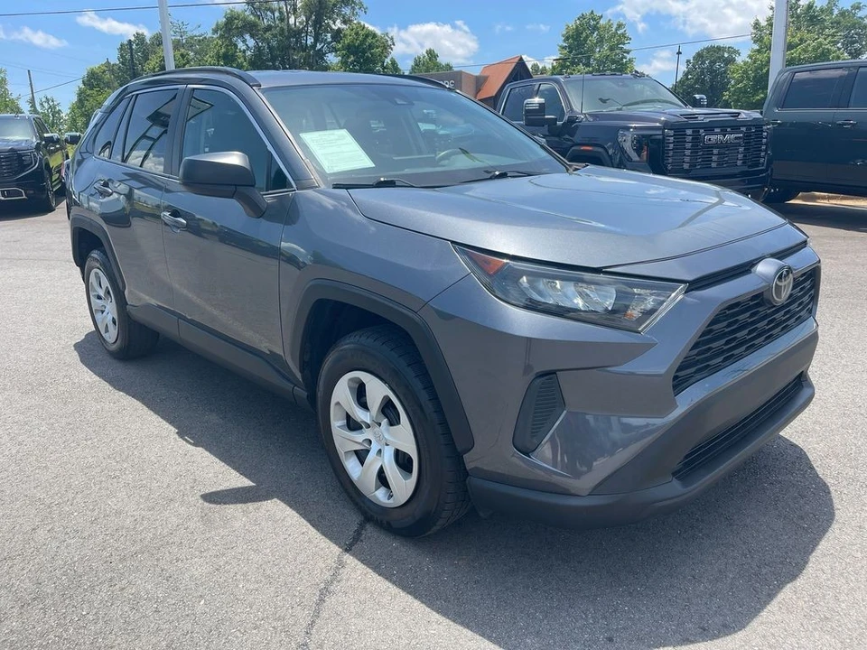 2020 Toyota RAV4 5th Gen - Image 7 of 12
