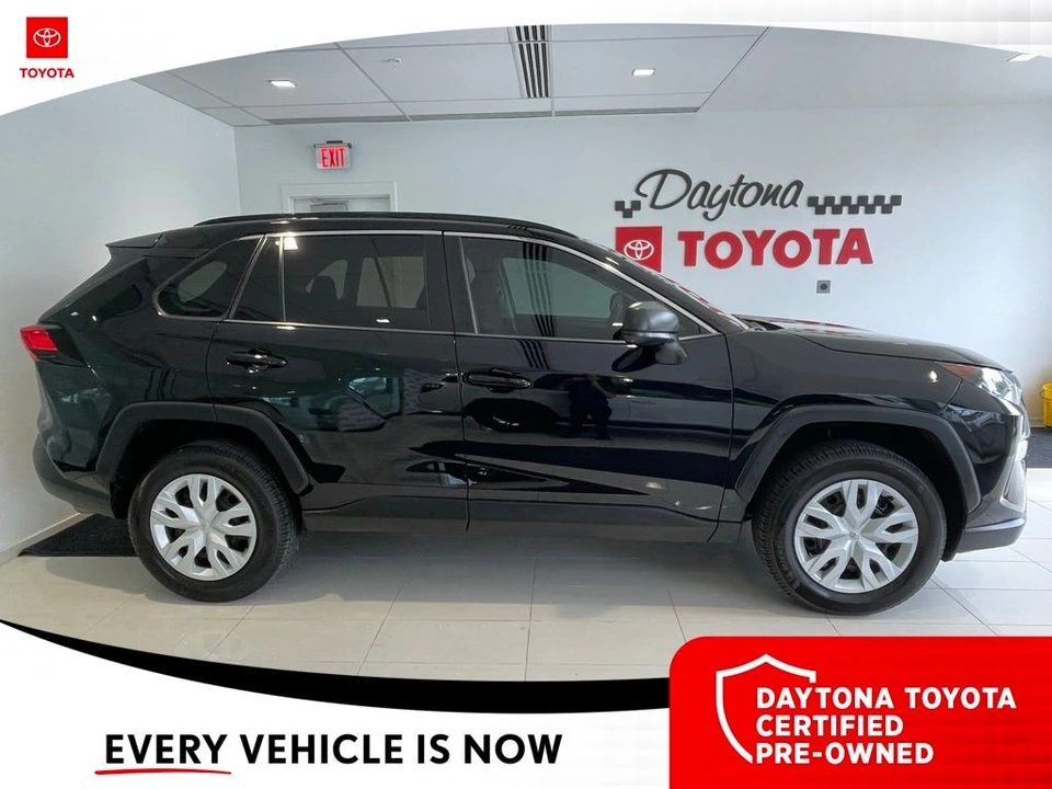 2020 Toyota RAV4 5th Gen - Image 8 of 12