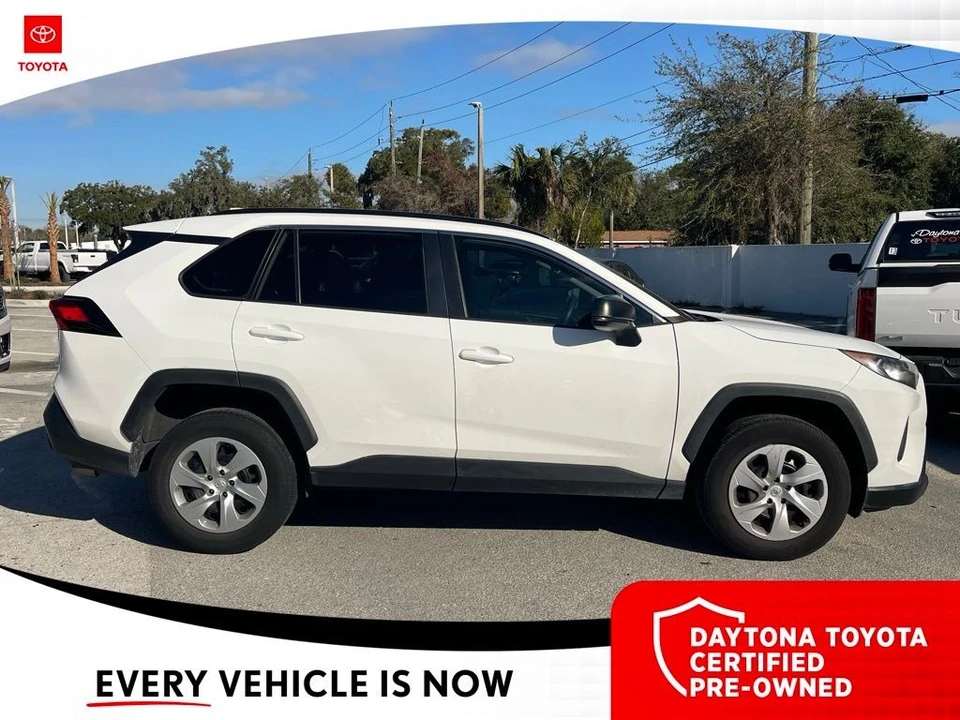 2020 Toyota RAV4 5th Gen - Image 2 of 10