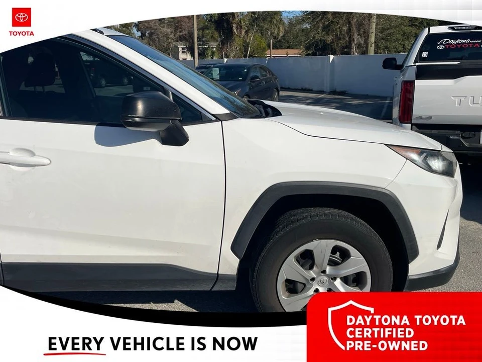 2020 Toyota RAV4 5th Gen - Image 4 of 10