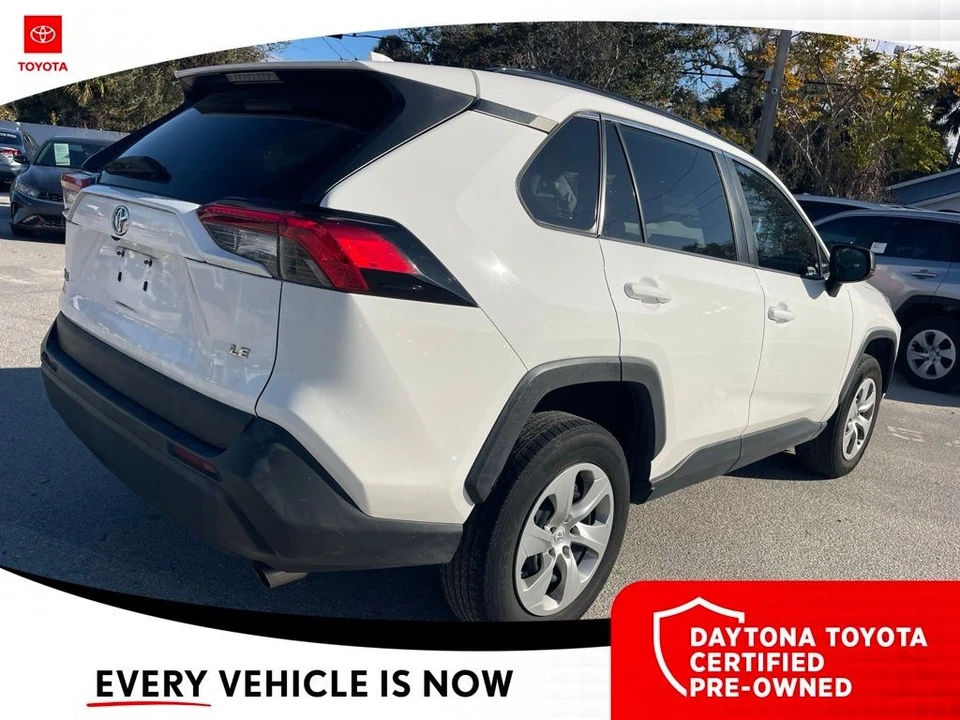 2020 Toyota RAV4 5th Gen - Image 5 of 10