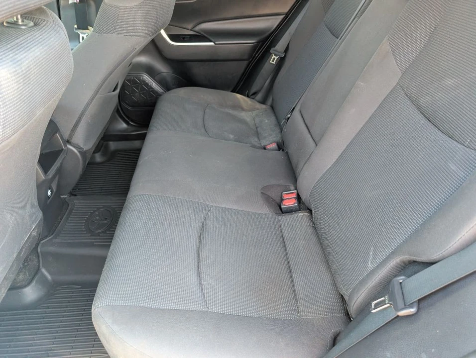 2020 Toyota RAV4 5th Gen - Image 10 of 21