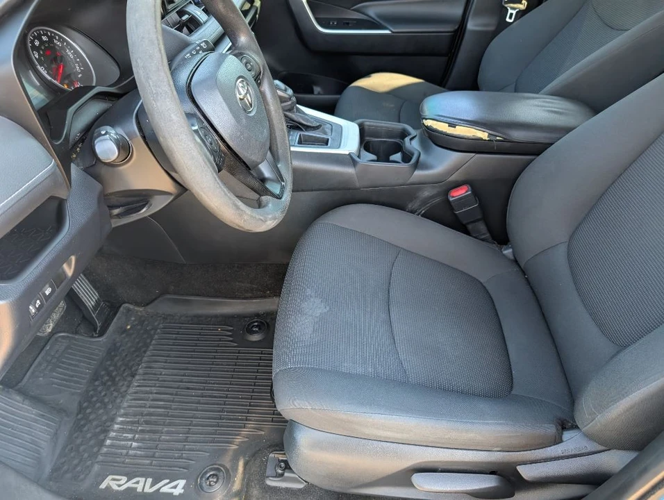 2020 Toyota RAV4 5th Gen - Image 9 of 21