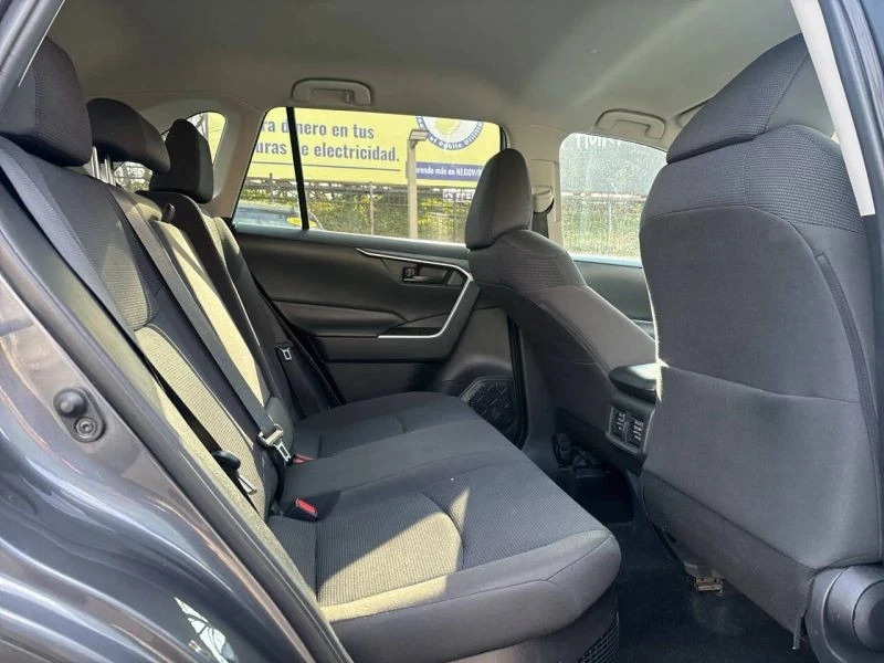 2020 Toyota RAV4 5th Gen - Image 10 of 12