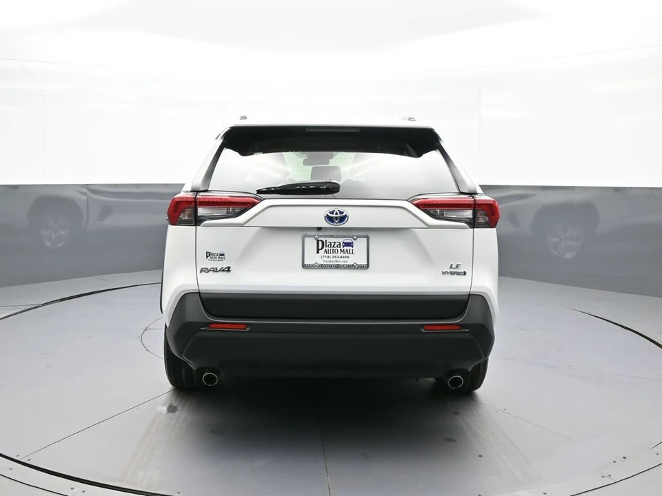 2020 Toyota RAV4 5th Gen - Image 7 of 21