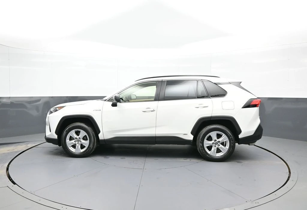 2020 Toyota RAV4 5th Gen - Image 9 of 21