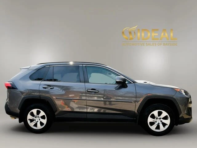 2020 Toyota RAV4 5th Gen - Image 8 of 12