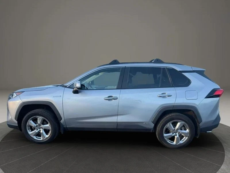 2020 Toyota RAV4 5th Gen - Image 8 of 12