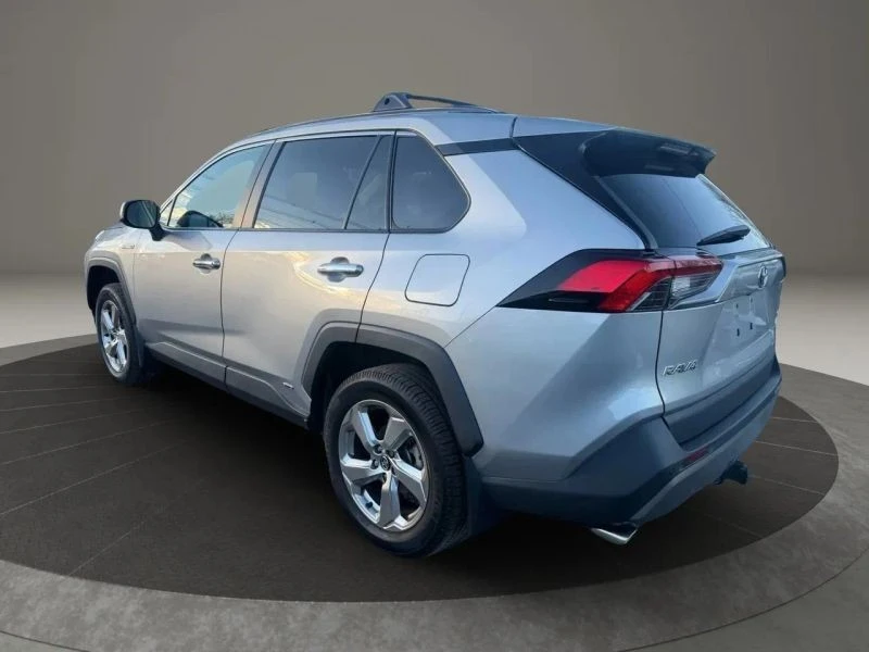2020 Toyota RAV4 5th Gen - Image 7 of 12