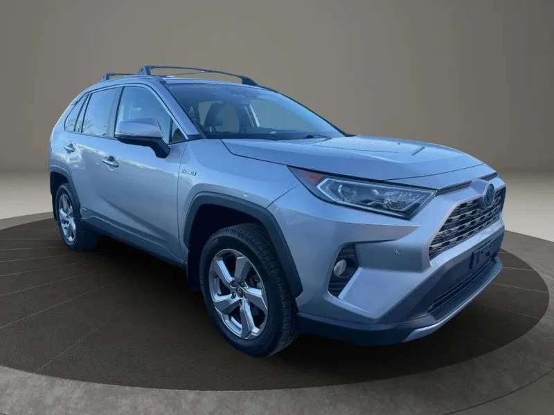 2020 Toyota RAV4 5th Gen - Image 3 of 12