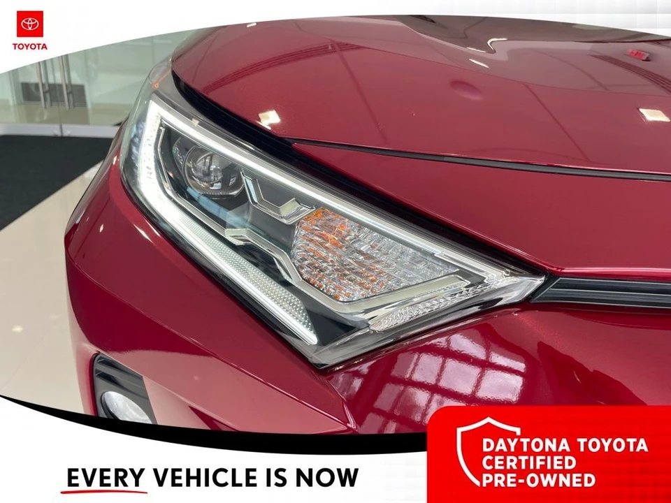 2020 Toyota RAV4 5th Gen - Image 3 of 12