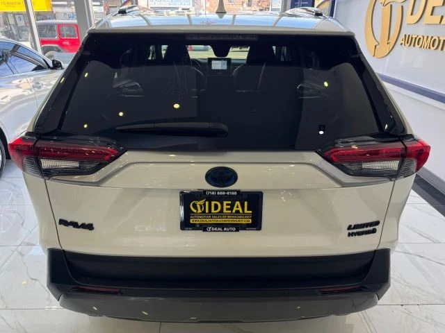 2020 Toyota RAV4 5th Gen - Image 5 of 21