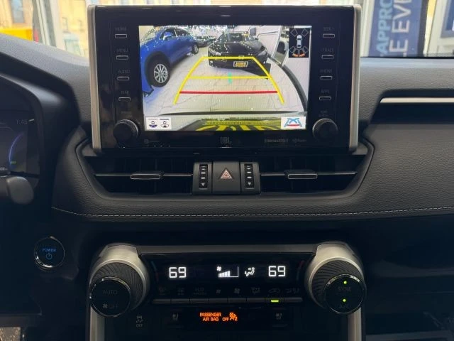 2020 Toyota RAV4 5th Gen - Image 18 of 21