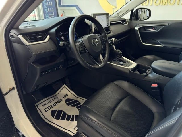 2020 Toyota RAV4 5th Gen - Image 21 of 21