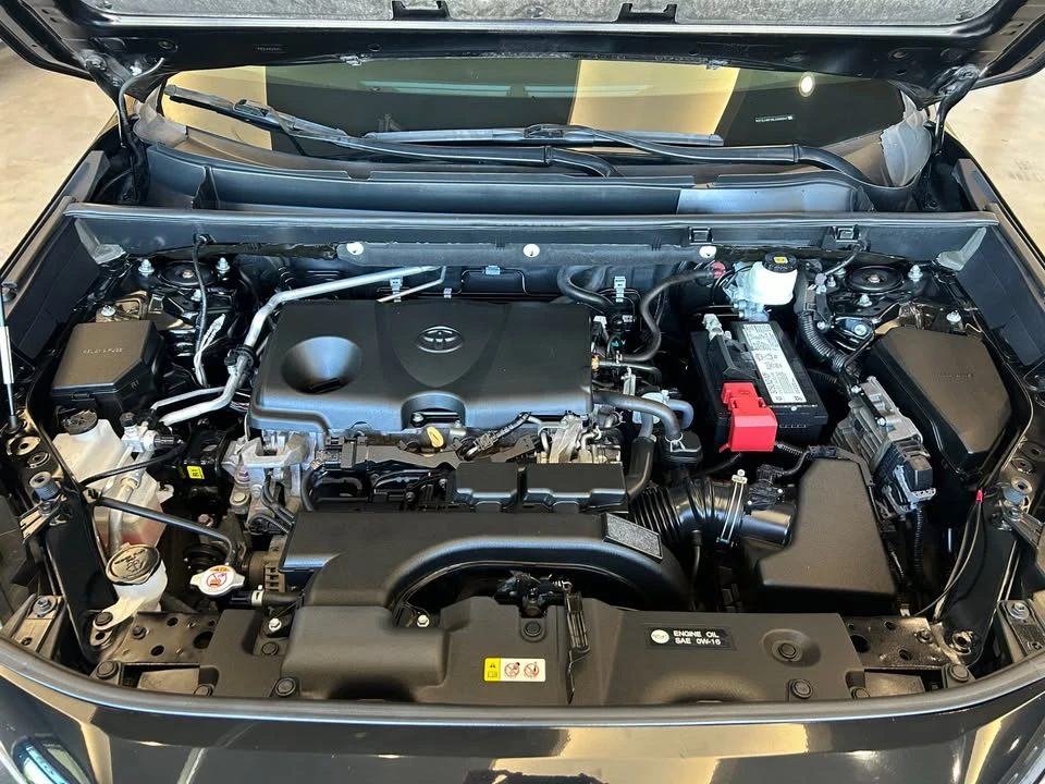 2020 Toyota RAV4 5th Gen - Image 4 of 20