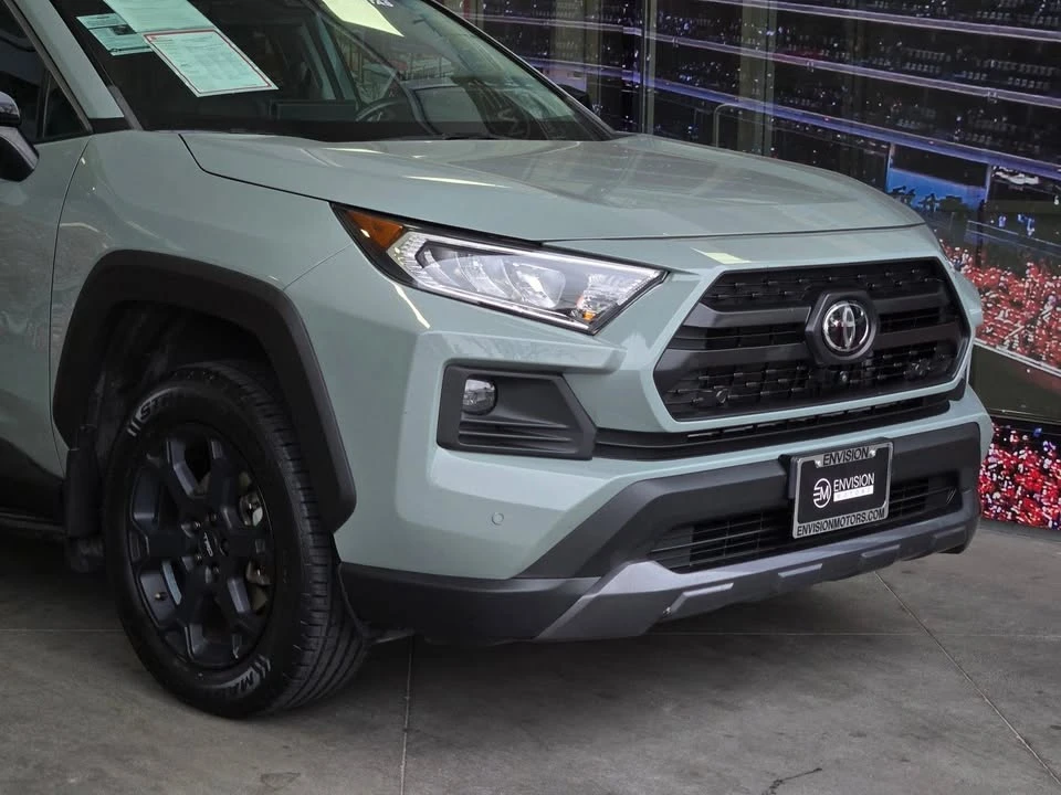 2020 Toyota RAV4 5th Gen - Image 2 of 20