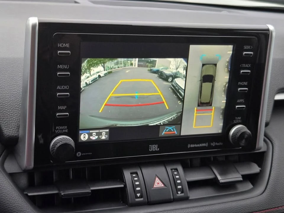 2020 Toyota RAV4 5th Gen - Image 16 of 20