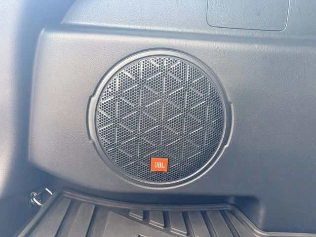 2020 Toyota RAV4 5th Gen - Image 6 of 20