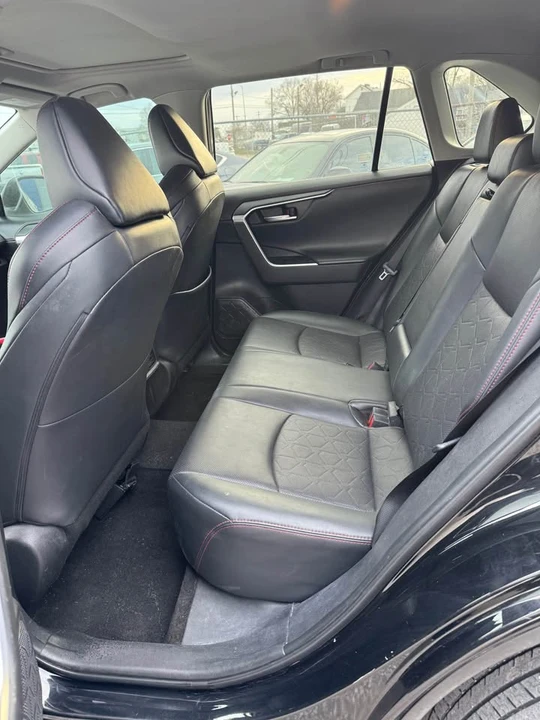 2020 Toyota RAV4 5th Gen - Image 12 of 16