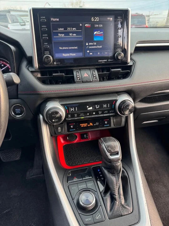 2020 Toyota RAV4 5th Gen - Image 16 of 16
