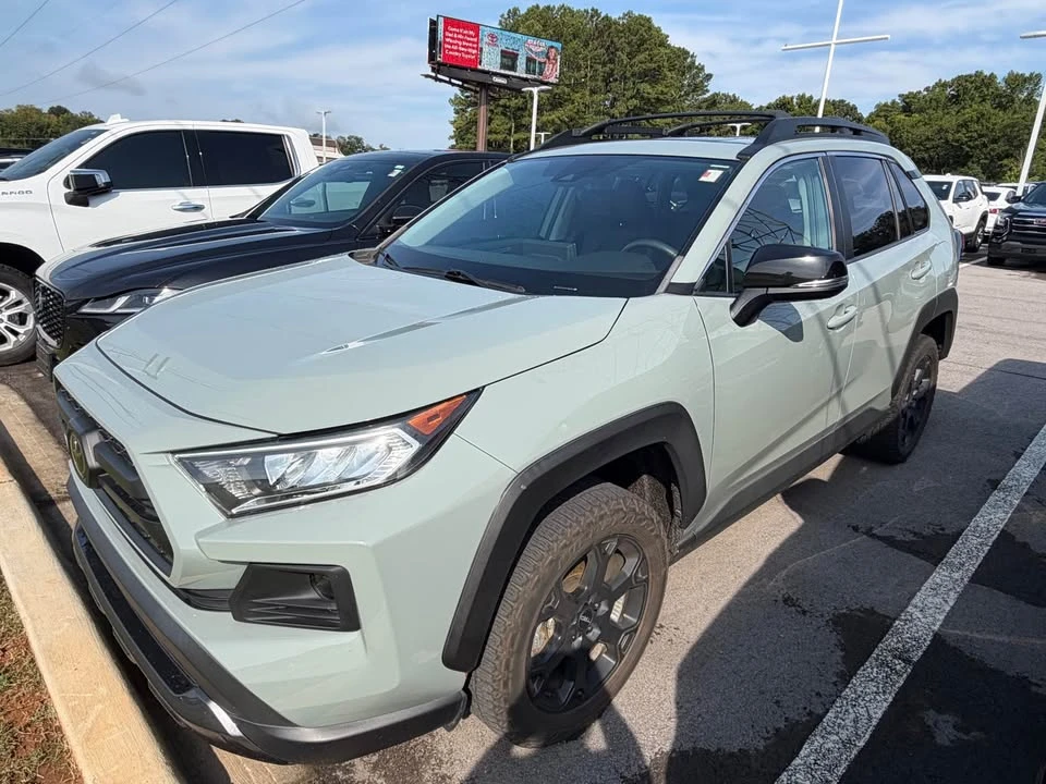 2020 Toyota RAV4 5th Gen - Image 3 of 6