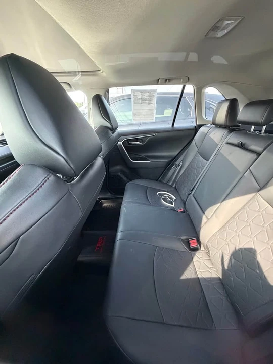 2020 Toyota RAV4 5th Gen - Image 6 of 6