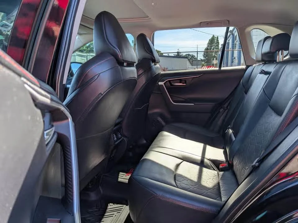 2020 Toyota RAV4 5th Gen - Image 5 of 6