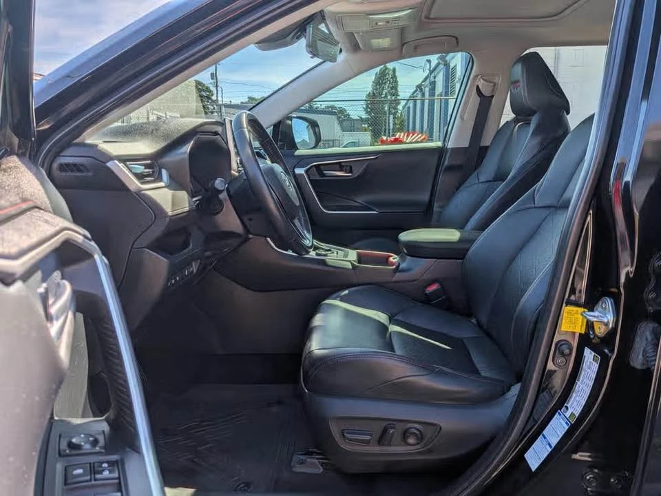 2020 Toyota RAV4 5th Gen - Image 4 of 6