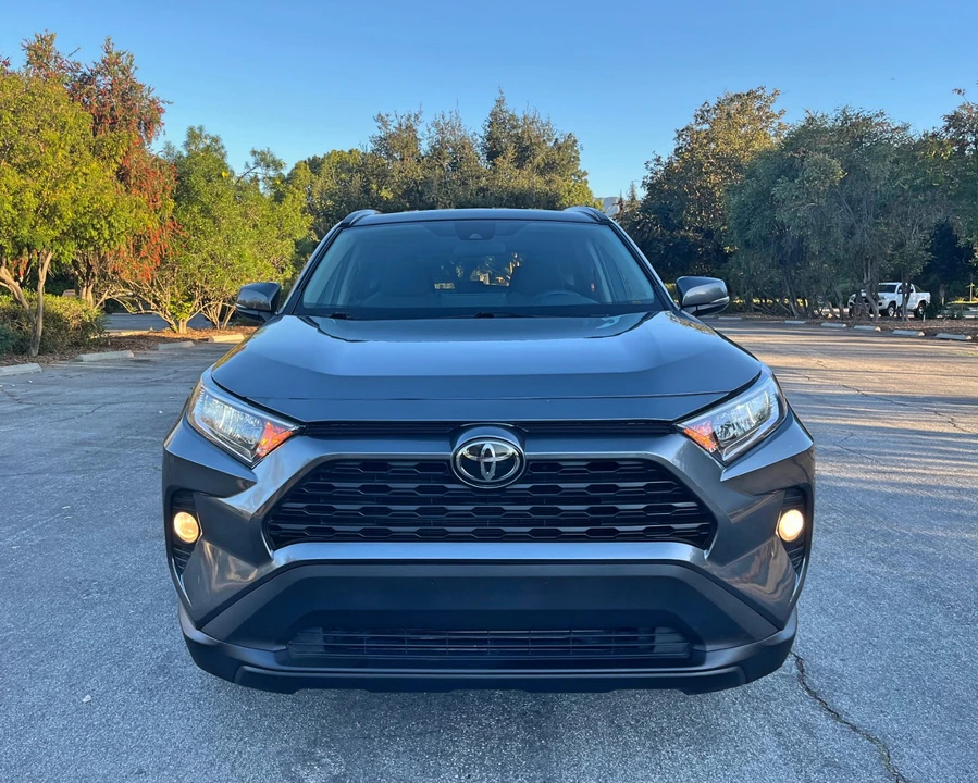 2020 Toyota RAV4 5th Gen - Image 13 of 15