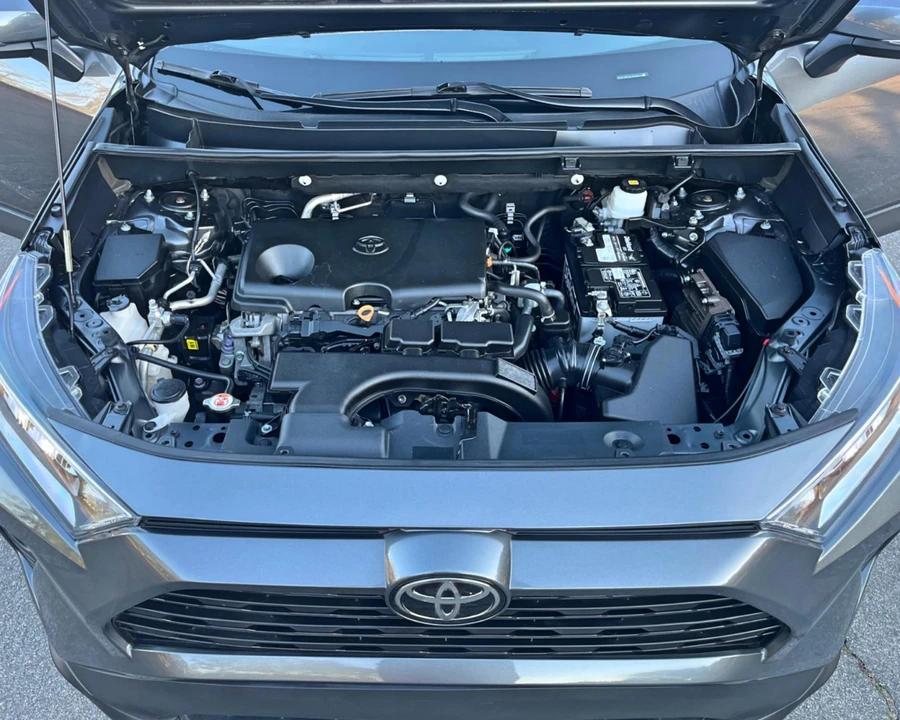 2020 Toyota RAV4 5th Gen - Image 7 of 15