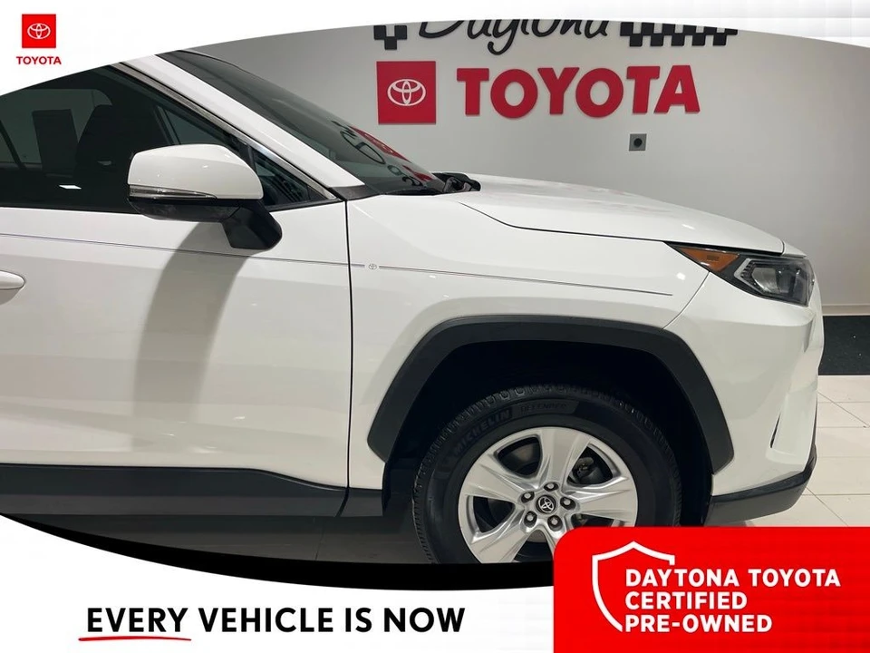 2020 Toyota RAV4 5th Gen - Image 7 of 12